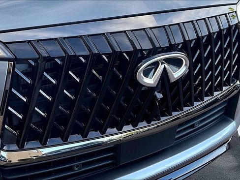 Used 2026 INFINITI QX80 4WD w/ Sport Exterior Package image 29
