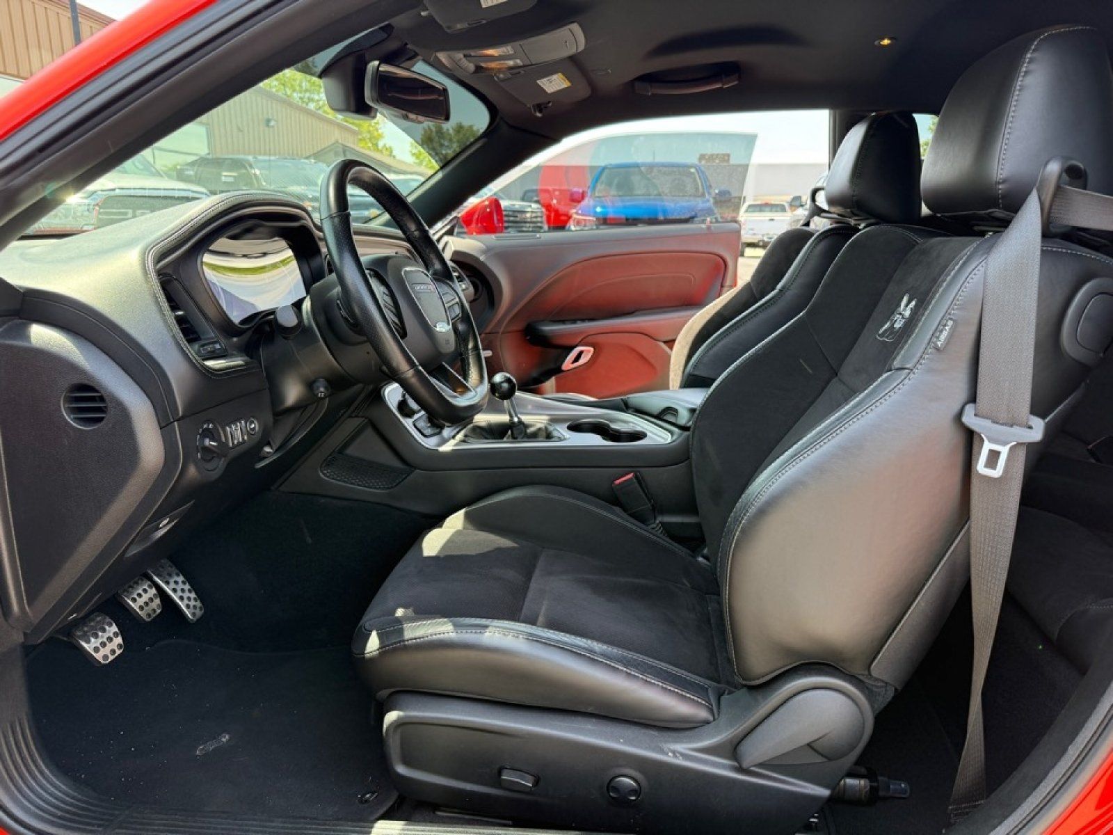 Used 2022 Dodge Challenger R/T Scat Pack RWD image 29