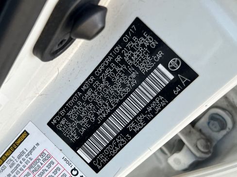 Used 2017 Toyota Corolla iM w/ All-Weather Mat Package FWD image 26