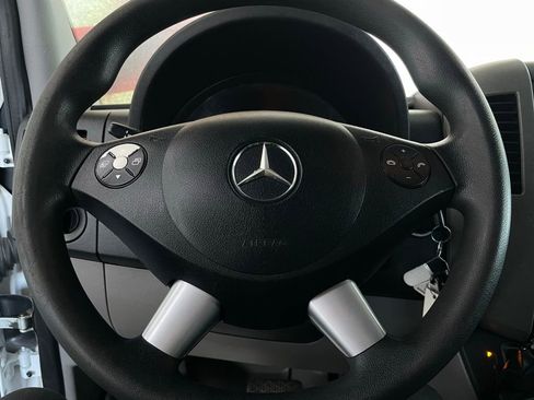 Used 2017 Mercedes-Benz Sprinter 144 Cargo image 37