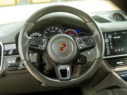 Used 2019 Porsche Cayenne Turbo image 45