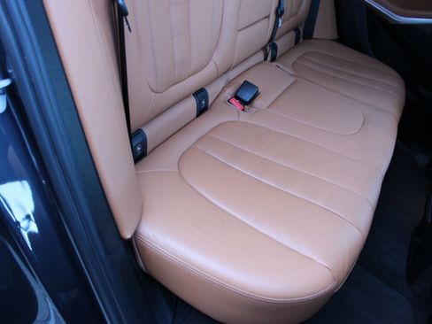 Used 2022 BMW X5 xDrive40i w/ Premium Package image 27