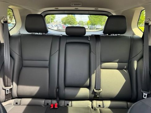 Certified 2023 Nissan Rogue SV w/ SV Premium B Package AWD/4WD image 30