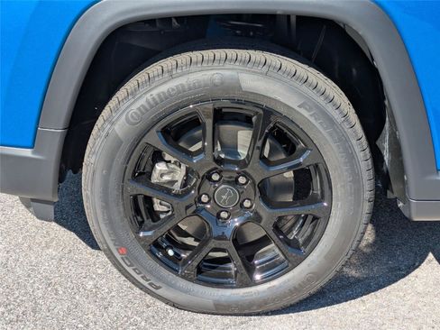 New 2026 Jeep Compass Latitude AWD/4WD image 12