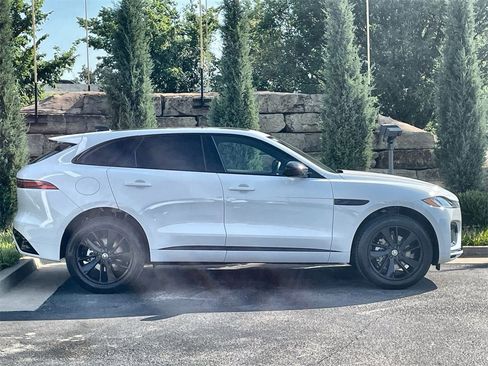 Used 2025 Jaguar F-PACE R-Dynamic S image 6