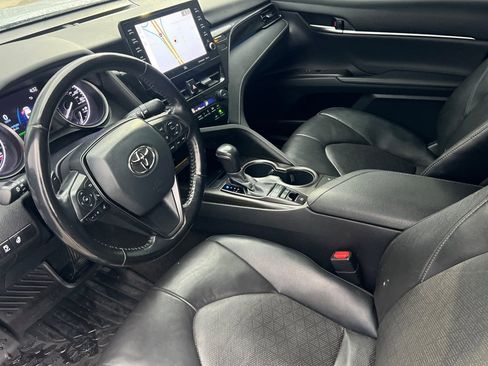 Used 2021 Toyota Camry XSE w/ Navigation Upgrade Package image 7