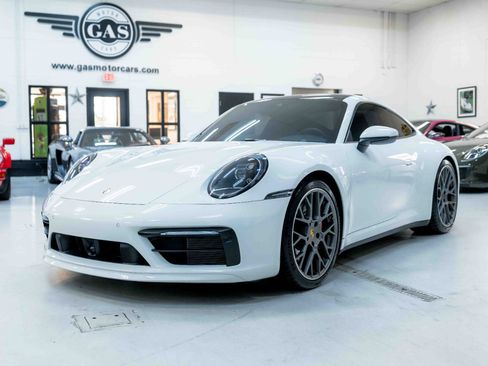 Used 2020 Porsche 911 Carrera S image 3