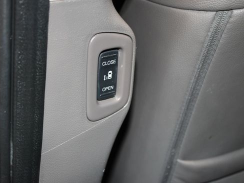 Used 2014 Honda Odyssey EX-L image 30