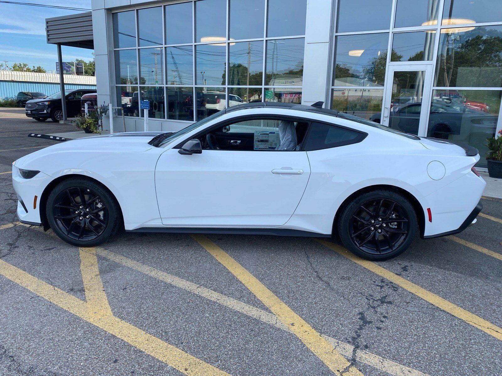 Used 2026 Ford Mustang Premium RWD image 3