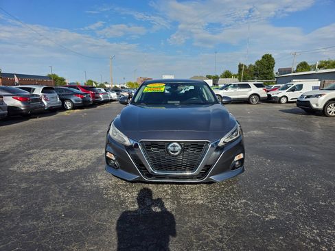 Used 2020 Nissan Altima 2.5 SL FWD image 26
