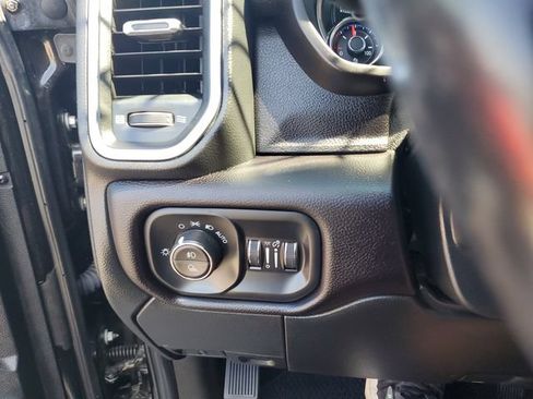 Used 2022 RAM 3500 Laramie AWD/4WD image 12