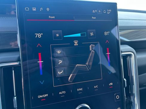 New 2026 GMC Yukon XL Elevation image 35