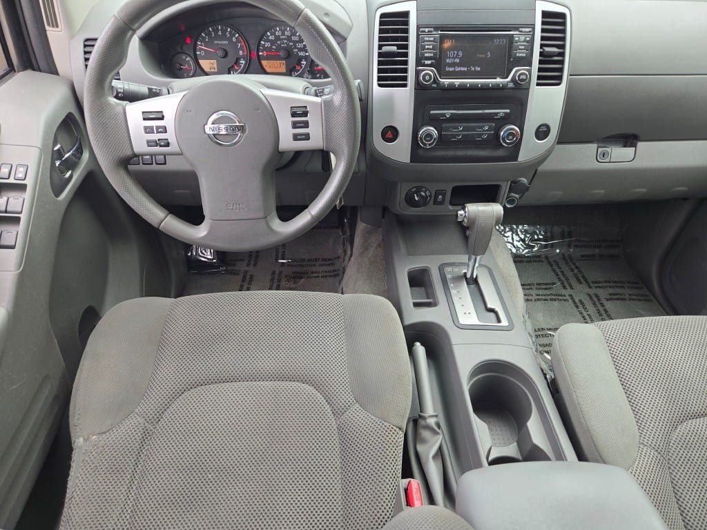 Used 2015 Nissan Frontier SV AWD/4WD image 19