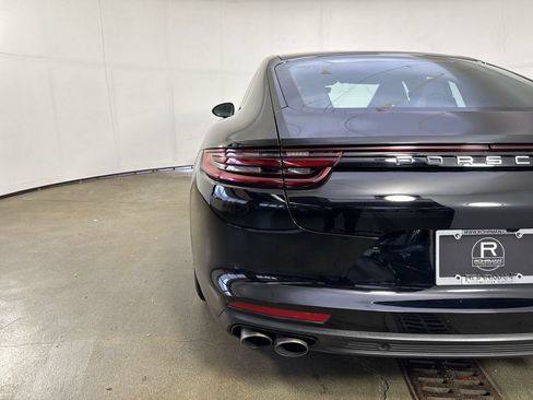 Used 2018 Porsche Panamera 4S AWD/4WD image 30