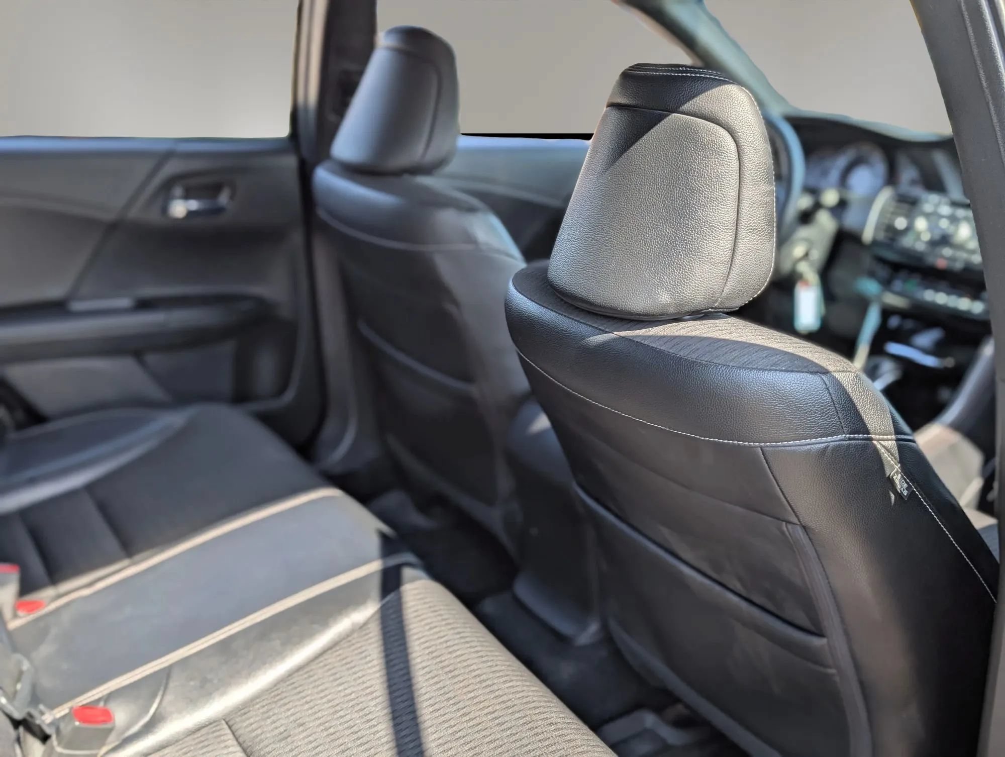 Used 2016 Honda Accord Sport image 19