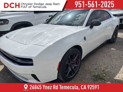 Used 2024 Dodge Charger Daytona Scat Pack w/ Plus Group AWD/4WD image 1