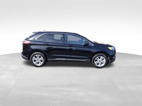 Used 2020 Ford Edge SEL image 4