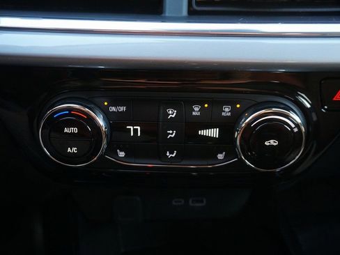 New 2026 Chevrolet Trax LT w/ Driver Confidence Package image 15