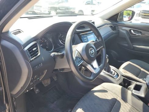 Used 2017 Nissan Rogue S AWD/4WD image 19
