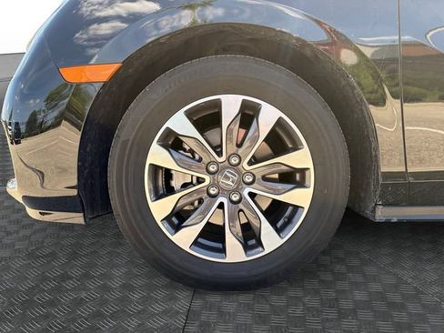 Used 2024 Honda Odyssey EX-L image 13
