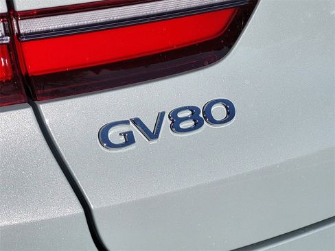 New 2026 Genesis GV80 3.5T e-SC image 11