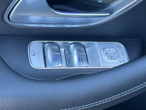 Certified 2025 Mercedes-Benz GLS 450 4MATIC image 16