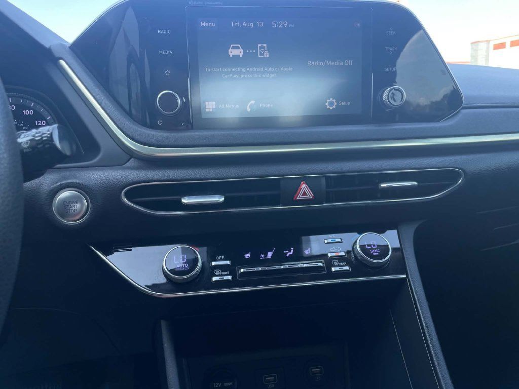 Used 2021 Hyundai Sonata SEL FWD image 14