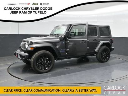 Used 2025 Jeep Wrangler Unlimited Sahara w/ Safety Group