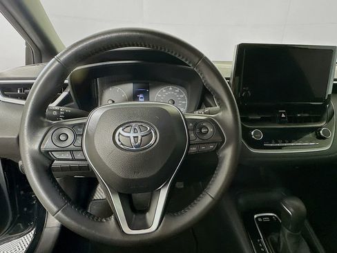 Used 2023 Toyota Corolla SE image 11