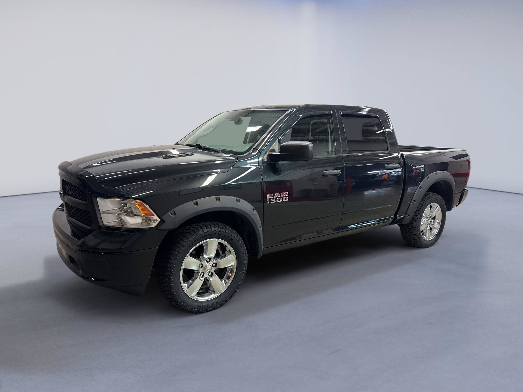 Used 2016 RAM 1500 Tradesman w/ Popular Equipment Group AWD/4WD image 3