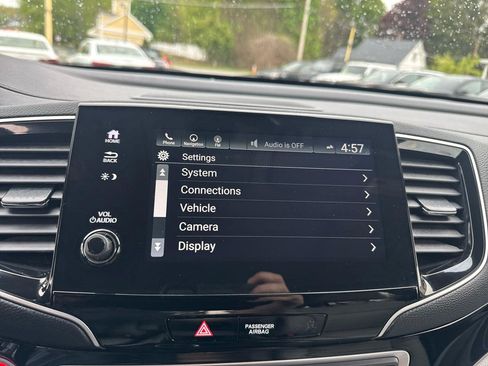 Used 2019 Honda Pilot Touring image 33