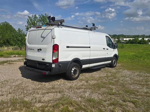 Used 2018 Ford Transit 250 148 Low Roof RWD image 7