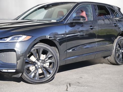 New 2026 Jaguar F-PACE R-Dynamic S AWD/4WD image 2