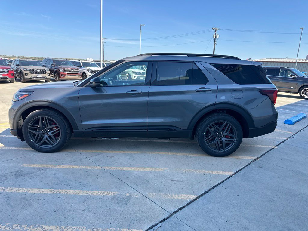 New 2027 Ford Explorer ST w/ Sun And Sound Package AWD/4WD image 4