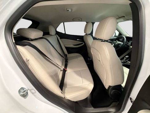 Used 2021 Buick Encore GX Preferred image 23