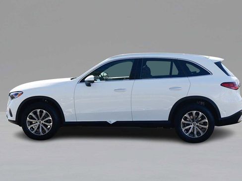 Used 2026 Mercedes-Benz GLC 300 GLC 300 image 8