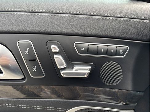 Used 2015 Mercedes-Benz SL 550 image 20