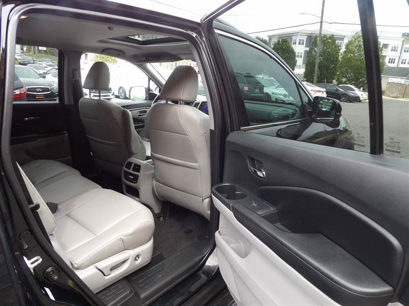 Used 2016 Honda Pilot EX-L image 16