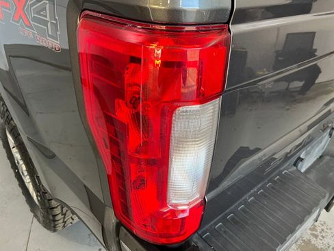 Used 2019 Ford F350 XLT w/ XLT Value Package image 45