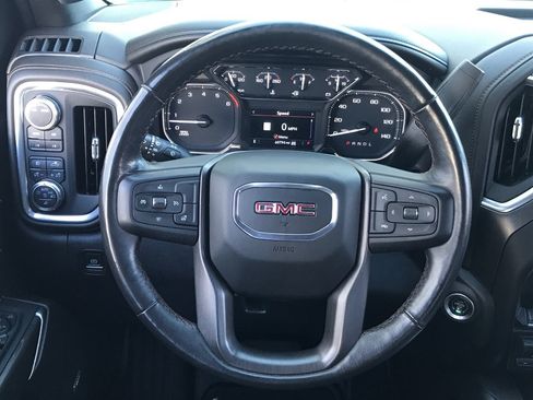 Certified 2022 GMC Sierra 1500 AT4 w/ AT4 Preferred Package AWD/4WD image 11