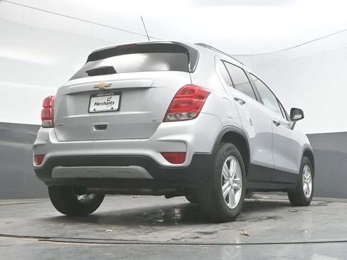 Used 2019 Chevrolet Trax LT w/ LT Convenience Package image 31