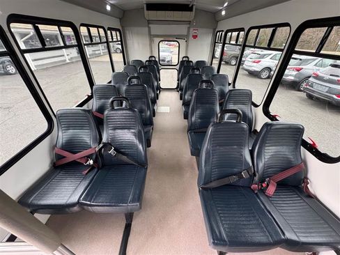 Used 2014 Ford E-450 and Econoline 450 Super Duty w/ Shuttle Bus Prep Package image 40