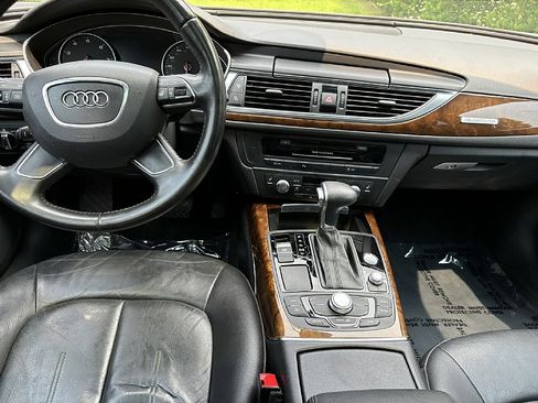 Used 2018 Audi A4 2.0T Premium w/ Convenience Package image 14