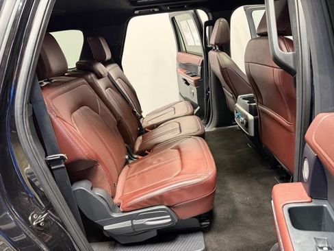 Used 2023 Ford Expedition Max Limited image 22