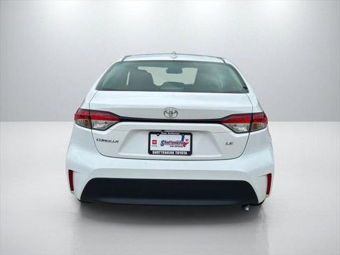 Certified 2025 Toyota Corolla LE FWD image 6