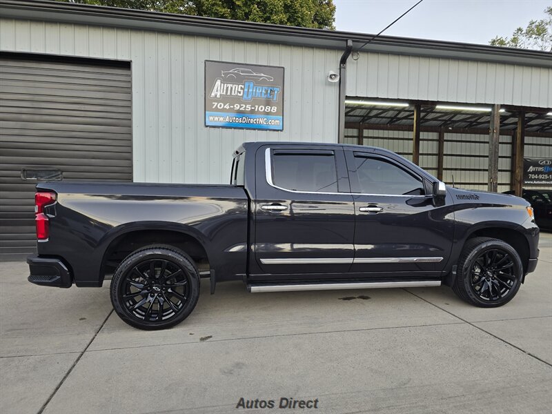 Used 2022 Chevrolet Silverado 1500 High Country w/ High Country Premium Package AWD/4WD image 14