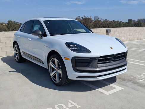 New 2025 Porsche Macan Turbo image 7