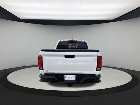 Used 2023 Chevrolet Colorado W/T w/ WT Convenience Package II RWD image 6