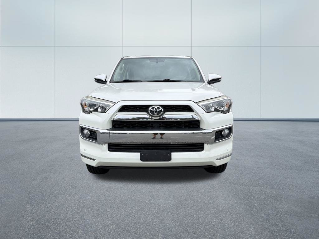 Used 2016 Toyota 4Runner Limited AWD/4WD image 3