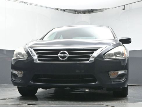 Used 2015 Nissan Altima 2.5 S w/ Power Driver Seat Package image 30